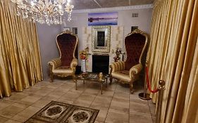 Whitehouse Lodge